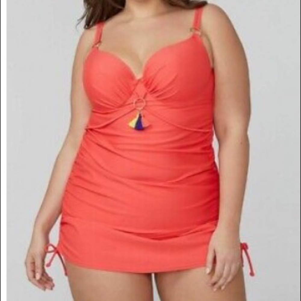 Cacique Women’s Swimwear 44DD, size 18 bottom